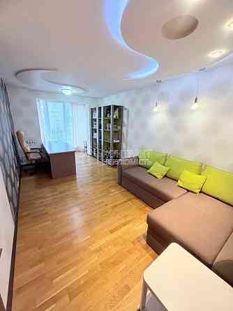 Продаж Квартира 3-кімнатна, 8/12 поверх на вул. Героїв Праці Харків