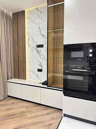 Продаж Квартира 2-кімнатна, 8/19 поверх на Жемчужная ул., 9 Одеса