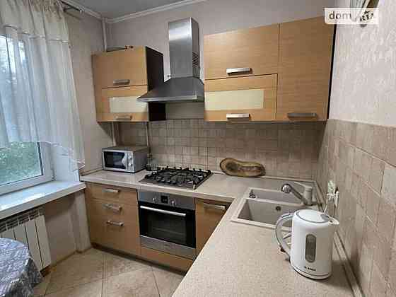 Оренда Квартира 2-кімнатна, 1/5 поверх на ул. Никольско-Ботаническая Киев