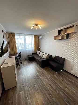 Оренда Квартира 1-кімнатна, 25/26 поверх на вул. Соломії Крушельницької, 15в Kiev