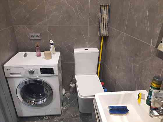 Продаж Будинок на Весняний 