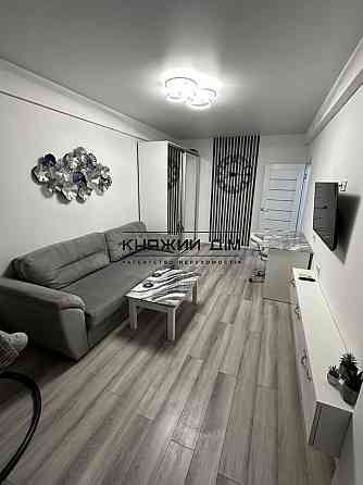 Оренда Квартира 2-кімнатна, 7/18 поверх на Леси Украинки бульв. /  Л.Украинки бул Киев