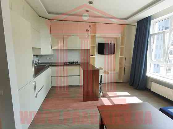 Продаж 1к Квартира 42 кв.м Толстого, 1 Бориспіль