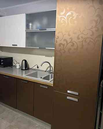 Продаж 3к квартири 86.7 кв. м на просп. Злуки Ternopil'