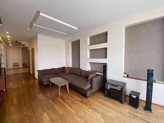 Оренда Квартира 4-кімнатна, 12/24 поверх на Шевченко пр., 12/2 Одеса