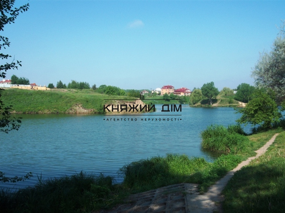 Отличный 3-х этажный коттедж в с. Крушинка! по Одесской трассе. № 132127 Крушинка - фото 2