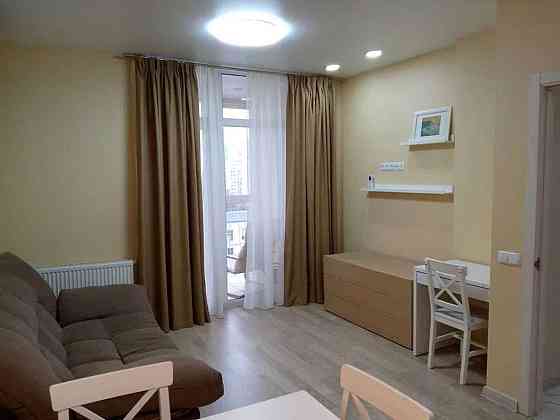 Оренда Квартира 1-кімнатна, 13/25 поверх на ул. Богдановская Київ