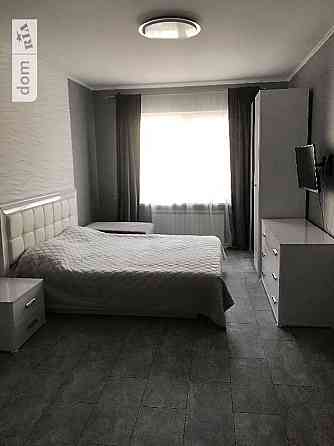 Оренда Квартира 1-кімнатна, 18/18 поверх на ул. Григория Ващенко, 5 Київ