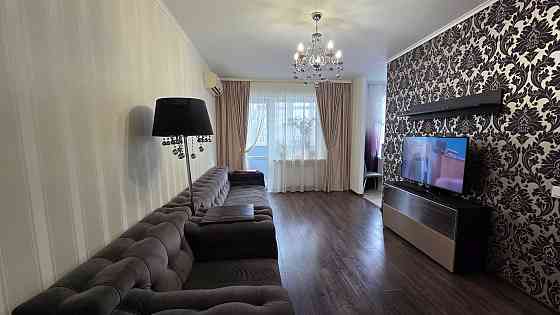 Продаж Квартира 3-кімнатна, 4/5 поверх на Ольжича вул., д. 11 Киев