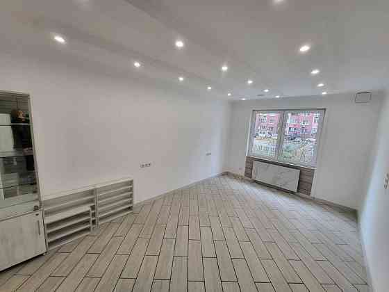 Оренда офісне приміщення на улица Русовой Софьи, д.3 приміщень - 1, поверх - 1/24 Київ