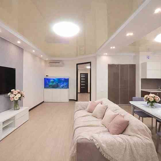 Продаж Квартира 2-кімнатна, 8/15 поверх на Юлії Здановської вул., д. 73Ж Kiev