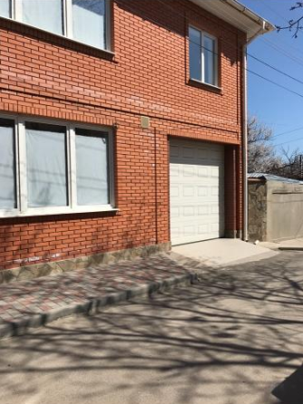 Новый двухэтажный дом на Слободке. Одесса