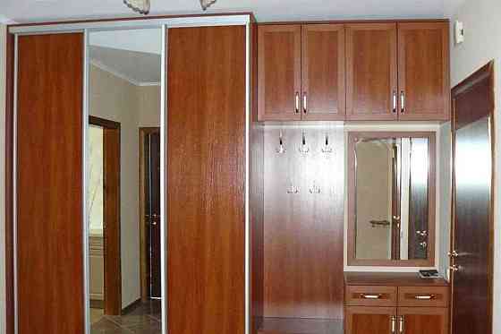 Оренда Квартира 2-кімнатна, 17/25 поверх на ул. Краковская, 13в Киев