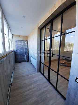 Продаж Квартира 3-кімнатна, 2/9 поверх на вул. Героїв Харкова Харьков