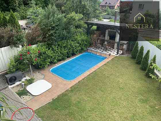 Продаж Будинок 4-кімнатний на вул. Далека Uzhhorod