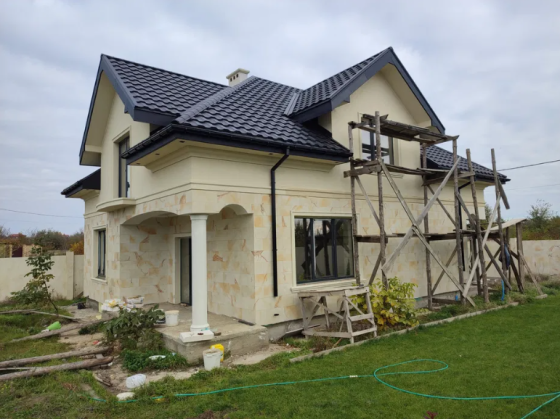 Продам 2-х этажный новый дом в Фонтанке-3 (Лиманский р-н) Фонтанка