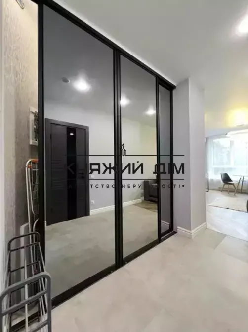 Сучасна і затишна 1-но кімнатна квартира у самому серці Подолу. ЖК Podil Plaza  Residence Київ - фото 12