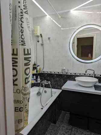 Оренда Квартира 3-кімнатна, 6/15 поверх на ул. Анны Ахматовой, 8 Київ