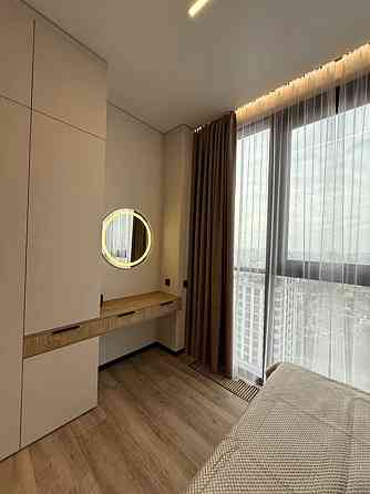 Продаж Квартира 1-кімнатна, 27/33 поверх на Андрія Верхогляда, 14а Київ