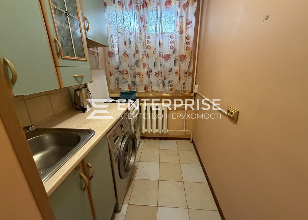 Продаж Квартира 1-кімнатна, 3/9 поверх на вул. Копыловская Київ - фото 5