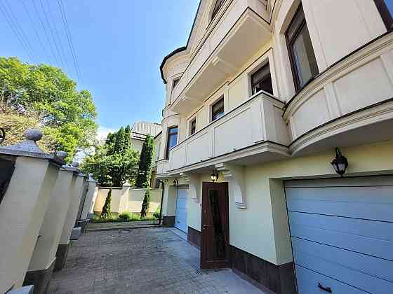 Продаж Квартира 3-кімнатна, 2/3 поверх на вул. Республіканська Ивано-Франковск