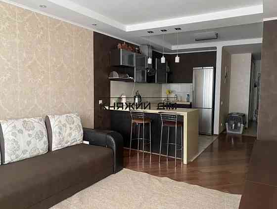 Продаж квартири по вул. О. Пчілки 6 21146014 Київ