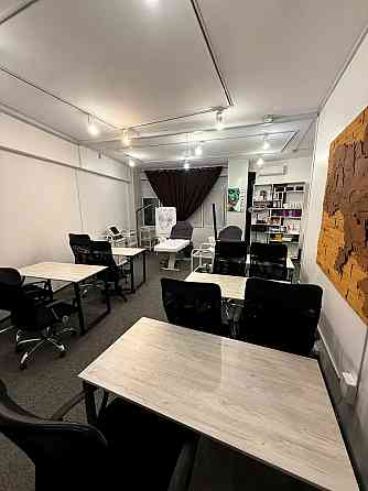 Оренда офісне приміщення на улица Днепровская Набережная, д.23 приміщень - 5, поверх - 3/6 Киев