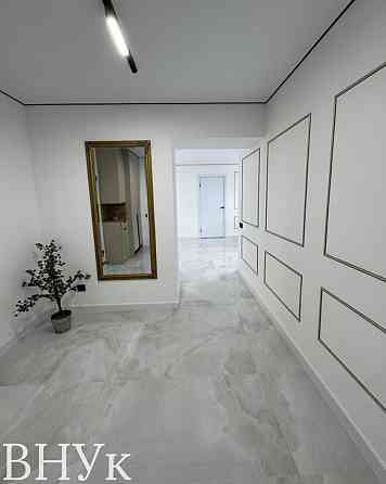 Продаж Квартира 3-кімнатна, 4/10 поверх на Львівська Ternopil'