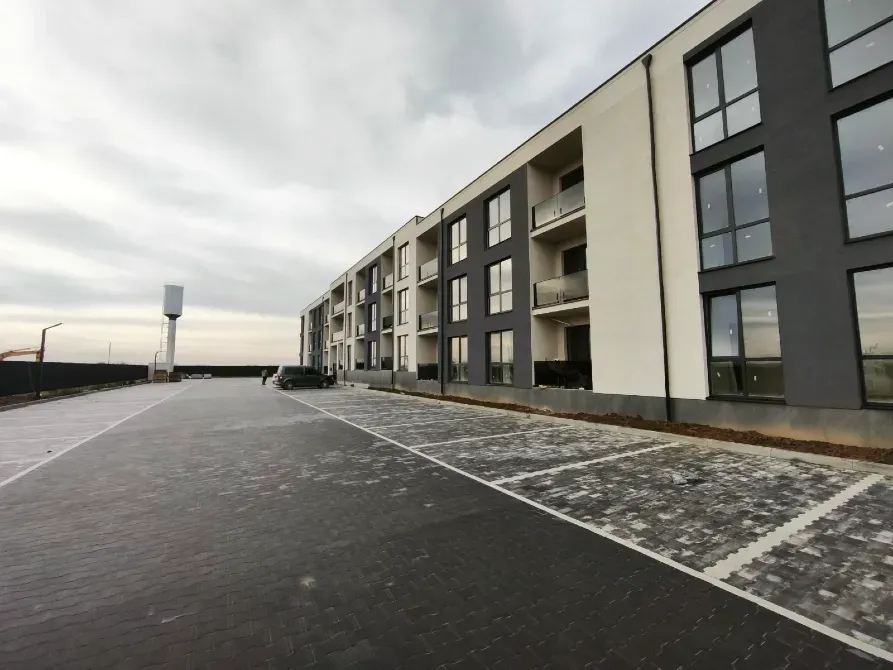 Продажа 1к Квартира 39 кв.м Волошкова 32 Сторожниця - изображение 1