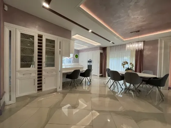 For sale 1-storey House with land 8 ares 130 sq.m 3 rooms at Боратин Luts'k