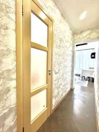 Продаж Квартира 3-кімнатна на ул. Академика Сахарова, 44 Одесса