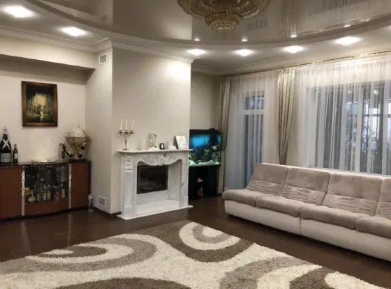 Продам. Дом 550м.кв. 18 соток. Клочко-6. ул.Иркутская. Днепр