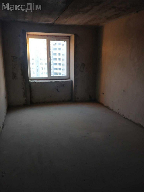 Продаж Квартира 3-кімнатна, 9/10 поверх на вул. Іллєнка Тернопіль - фото 1