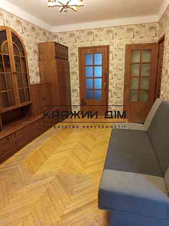 Оренда Квартира 2-кімнатна, 2/5 поверх на вул. Пика Вильгельма ул. / Ружинська Київ