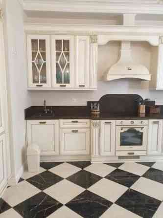 Трехкомнатная квартира  с видом на море в ЖК Руслан и Людмила Одесса