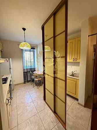 Продаж 2к. квартири, м. Котнрактова площа Київ