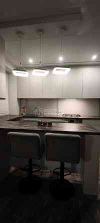 Продаж Квартира 3-кімнатна, 9/10 поверх на вул. Лосевський Харьков