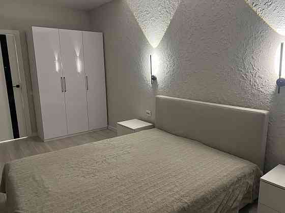 Продаж Квартира 1-кімнатна, 5/25 поверх на Глушкова Академіка вул., д. 42 Київ