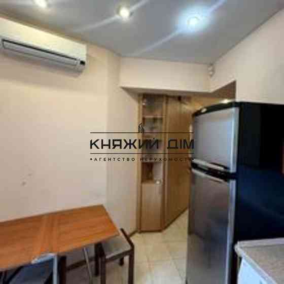 Оренда Квартира 2-кімнатна, 5/5 поверх на Барбюса Анри ул. Киев