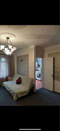 Оренда Квартира 3-кімнатна, 5/5 поверх Київ