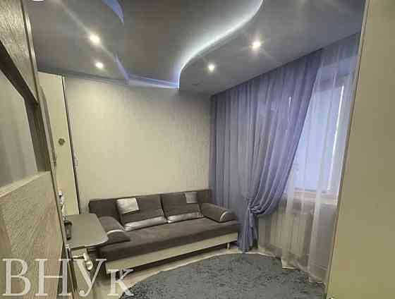 Продаж Квартира 3-кімнатна, 4/5 поверх на Лобачевського Ужгород