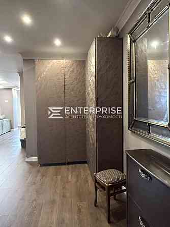 Продаж Квартира 2-кімнатна, 15/26 поверх на вул. Гетьмана Вадима Kiev