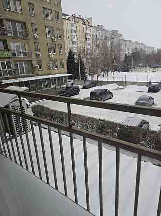 Продаж Квартира 3-кімнатна, 2/16 поверх на 8 Марта ул. Дніпро