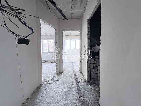 Продаж Квартира 3-кімнатна, 9/9 поверх на вул. Драгоманова Kharkiv