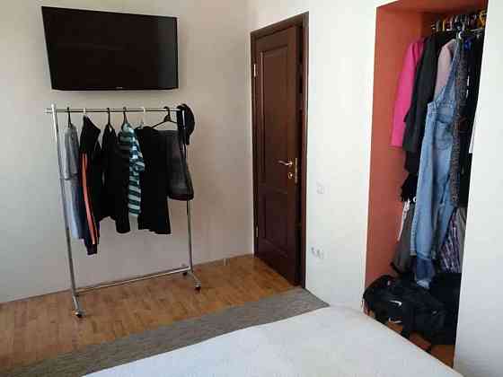 Оренда Квартира 3-кімнатна, 5/5 поверх Kiev