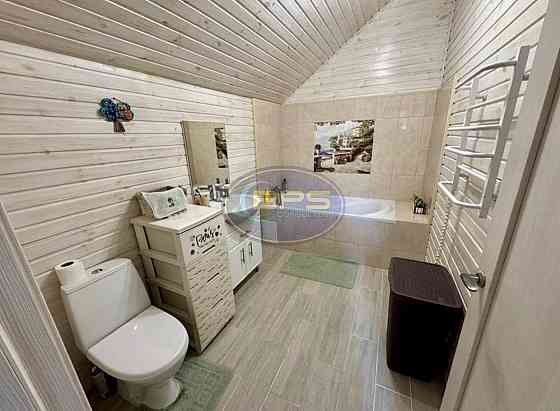 Продаж 2-поверховий Будинок з ділянкою 3 сот 165 кв.м 5 кімн. на Селекционерів вул. Авангард