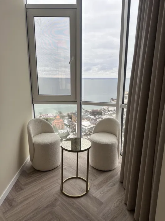 Продаж Квартира 2-кімнатна на ул. Гагаринское плато, 5/2 Одесса