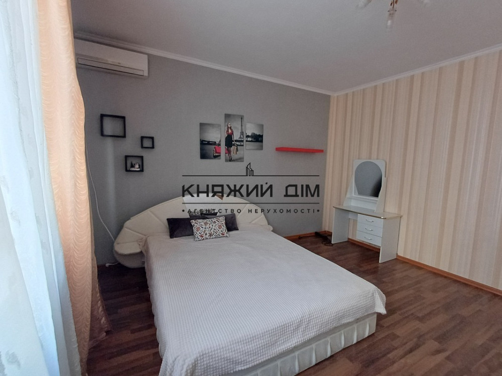 Продаж Квартира 3-кімнатна, 10/22 поверх на Днепровская Набережная Київ - фото 1