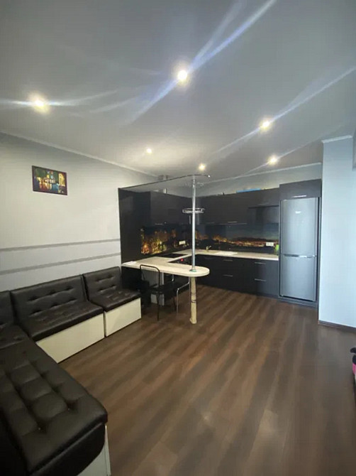 Оренда Квартира 2-кімнатна, 32/33 поверх на Харьковське шоссе, 19 Київ - фото 1