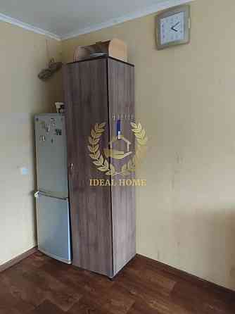 Продаж Квартира 1-кімнатна на Милютенко ул., 14А Киев